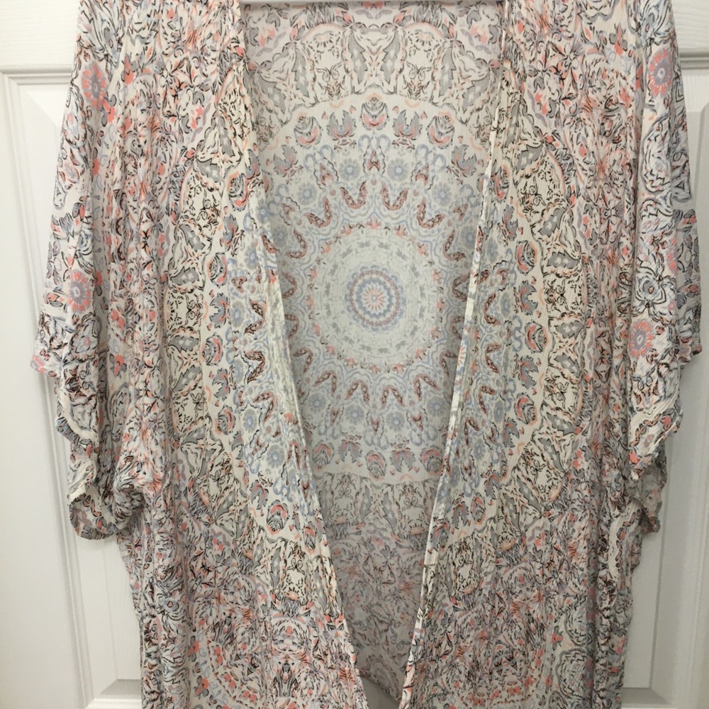 Kimono - Picture 2 of 4